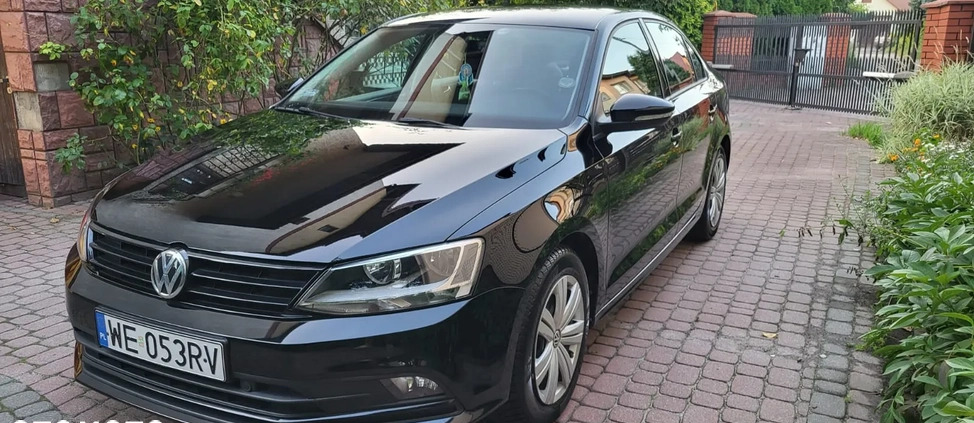 Volkswagen Jetta cena 52000 przebieg: 101700, rok produkcji 2017 z Warszawa małe 121